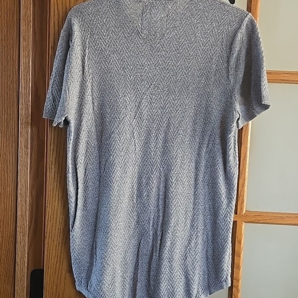 Hollister Gray Chevron Knit Short Sleeve Shirt Medium Top - Picture 9 of 10